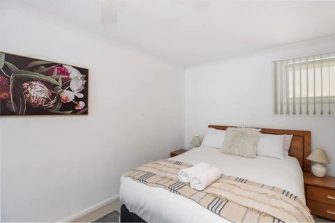 Reel Close! Walk To Everything. Sleeps 6 - Foster Accommodation 3