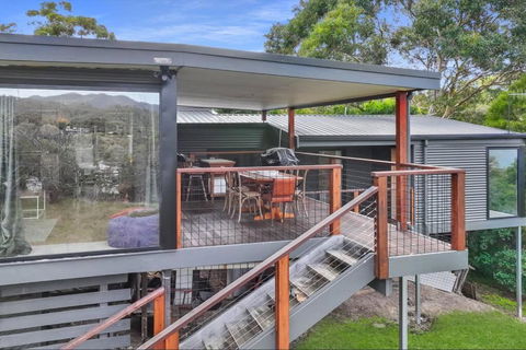 Relax At Goughs Bay - Foster Accommodation 3