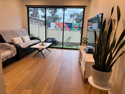 Reservior - Foster Accommodation 2