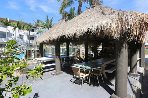 Resort Style Holiday - Foster Accommodation 1