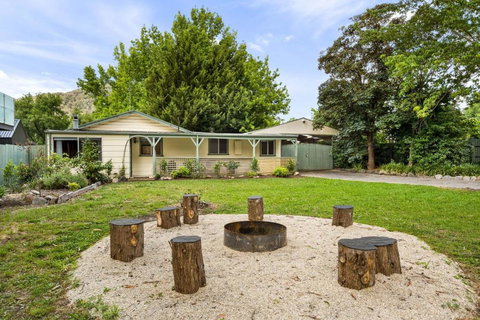 Rest & Relaxation - Foster Accommodation 2