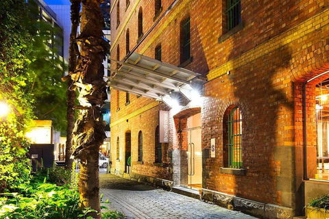 Retro Meets Industrial At Heritage Bond Store - Foster Accommodation 3