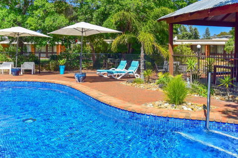 River Country Inn - Foster Accommodation 1