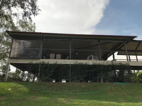 Riverside Farm Retreat - Foster Accommodation 1