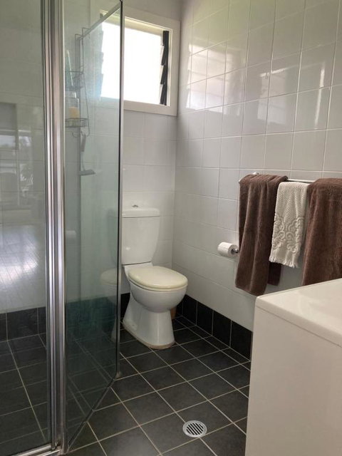 Riverview Cottage - Foster Accommodation 1