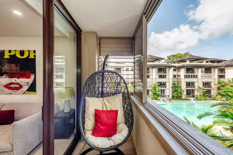 Rose At Temple Palm Cove - A Poolside Paradise - Foster Accommodation 1