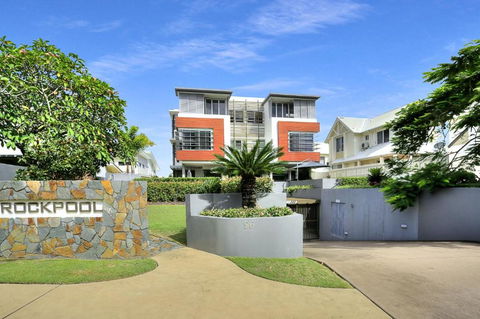 Rockpool No 4 Beachfront Unit - Foster Accommodation 0