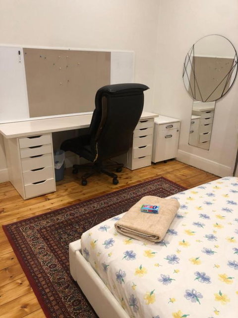 Room Near Caulfield Racecourse - Foster Accommodation 1