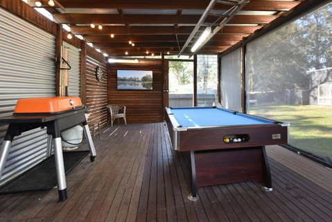 Rose Cottage Studio Romantic Or Solo Getaway. Spa, Games Room - Foster Accommodation 3