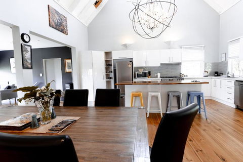 Rosella - Foster Accommodation 1