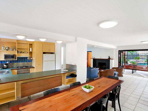 Ross Cres Spacious Private Beach House - Foster Accommodation 3