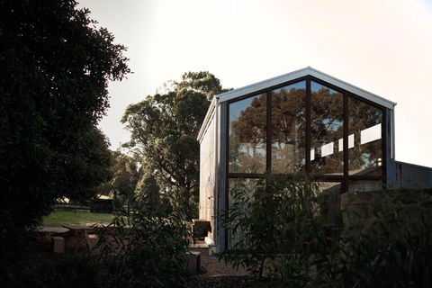 Ross Farm - Barn - Foster Accommodation 0