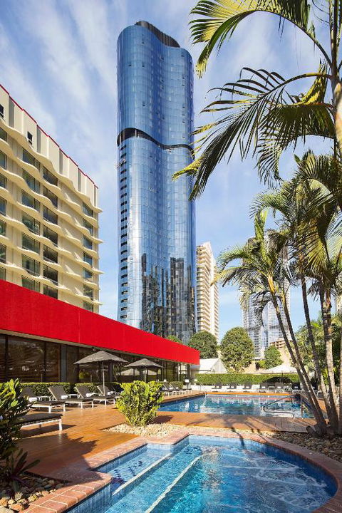 Royal On The Park - Foster Accommodation 2