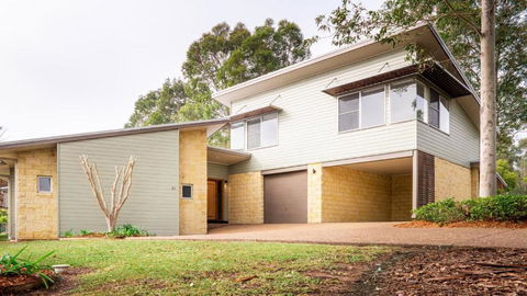 RUST - Foster Accommodation 2