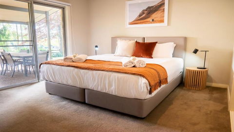 RUST - Foster Accommodation 3