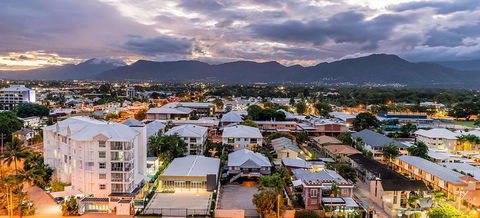 Rydges Esplanade Resort Cairns - Foster Accommodation 3