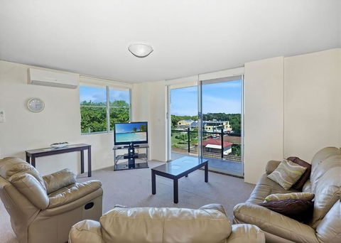 Sail Away - Foster Accommodation 3