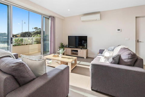 Salt Five Apartment Sorrento - Main Street Location - Foster Accommodation 1