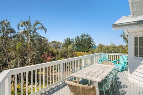 Salt Spray - Foster Accommodation 3
