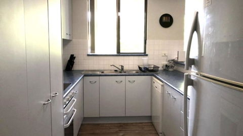 Salt Spray Unit 3 - Foster Accommodation 1