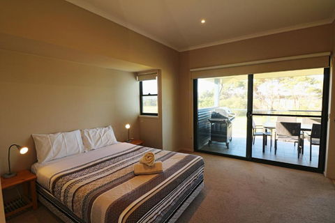 Saltwater Apartments - Foster Accommodation 1