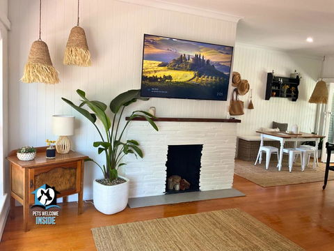 Saltwater Sunsets Seaside Haven With Ocean Views - Foster Accommodation 3