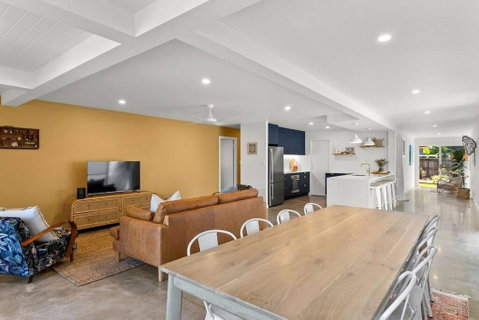 Salty Crab Bungalow - Foster Accommodation 2