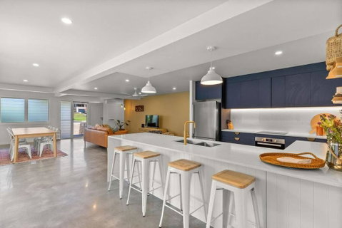 Salty Crab Bungalow - Foster Accommodation 0