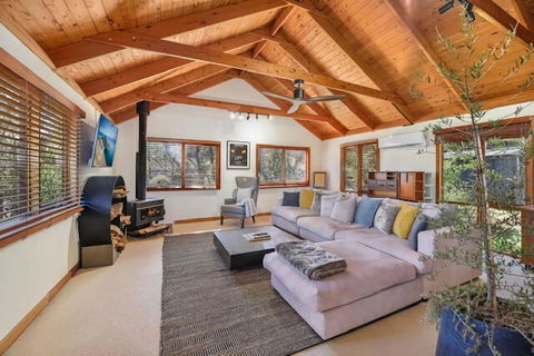 Samsara Blue Mountains - Foster Accommodation 2