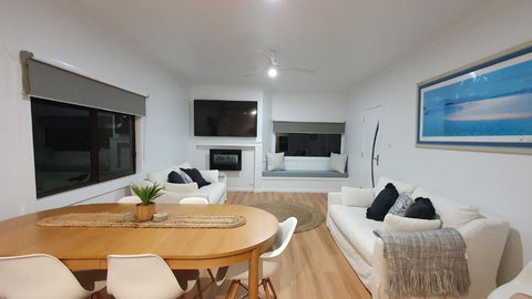 Sand And Swell At Sawtell - Foster Accommodation 0