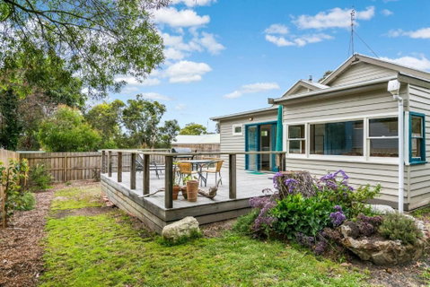 Sand Surf And Sunshine - Foster Accommodation 0