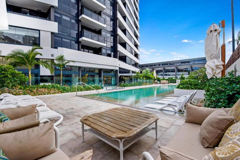 Ruby Building - Self Contained, Privately Managed Apartments - Foster Accommodation 0