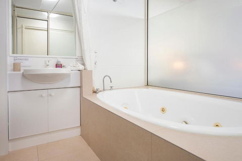 Sandbar Cape View Resort - Foster Accommodation 2
