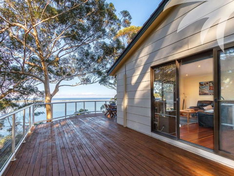 Sandbar View - Foster Accommodation 2