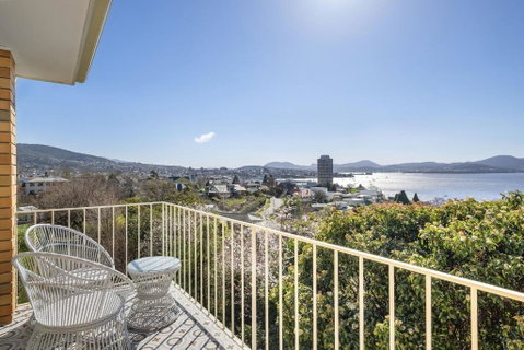 Sandcastle At Sandy Bay Perfect Location Views - Foster Accommodation 3