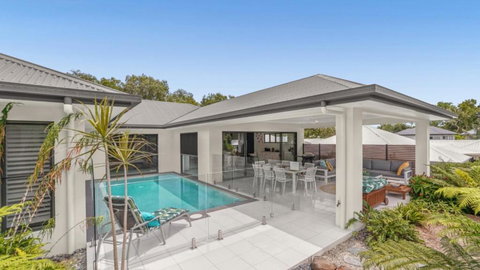 Sandcastles - Palm Cove - Foster Accommodation 0