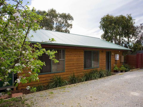 Sandhurst Escape 2 17 - Foster Accommodation 0