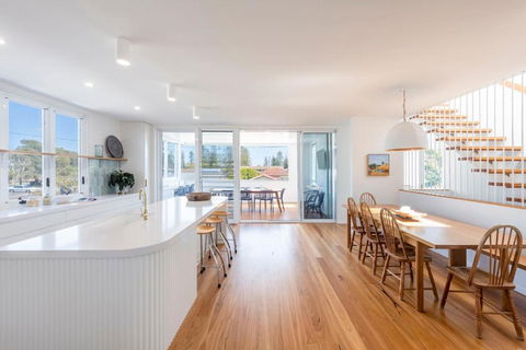 Sandhurst - Oceanstays - Foster Accommodation 0