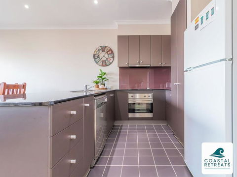Sandpiper Inverloch - Linen Included - Foster Accommodation 1