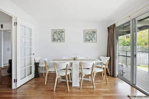 Sandy Retreat At Apollo Bay - Foster Accommodation 1