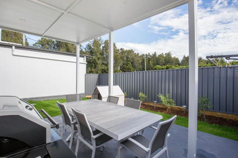 Saoire - Pet Friendly - 5 Mins Walk To Beach - Foster Accommodation 0