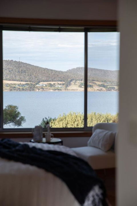 Sea View Guest House - Foster Accommodation 2