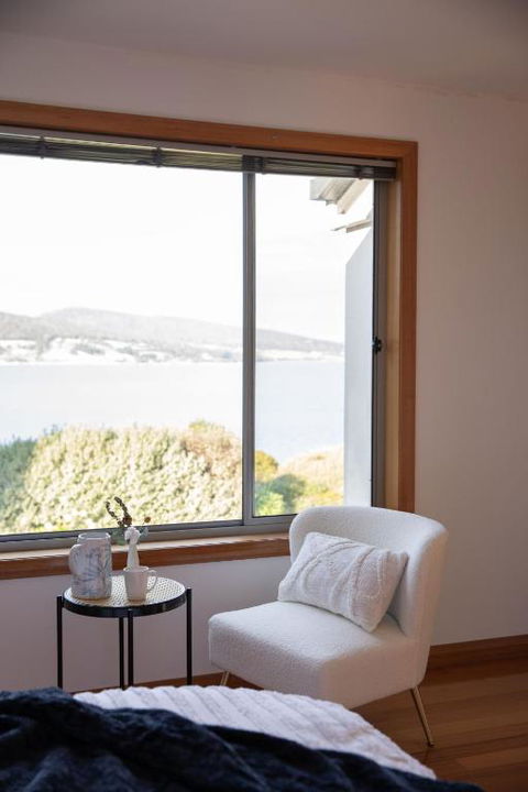 Sea View Guest House - Foster Accommodation 3