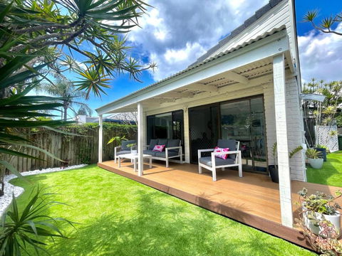 Seabreeze Villa On Mermaid Beach/ Broadbeach - Foster Accommodation 0
