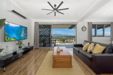 SEA-Renity On Castle Hill - Foster Accommodation 2