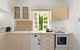 Scarborough Waterfront 2-bedroom Cottage - thumb 2