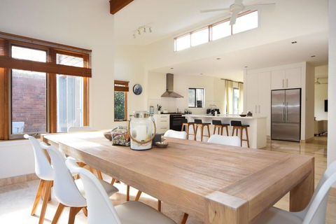 Seascape Of Flinders - Foster Accommodation 2