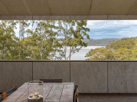 Seashells Lakeside Holiday Perfection - Foster Accommodation 2
