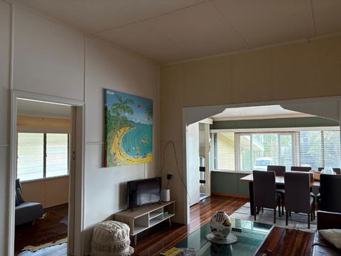 Seaside Sea Shanty - Foster Accommodation 1