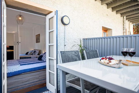 Seaview No 6 Henley Beach Wifi - Foster Accommodation 0